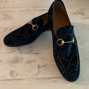 Men's Gucci Jordaan GG velvet loafers